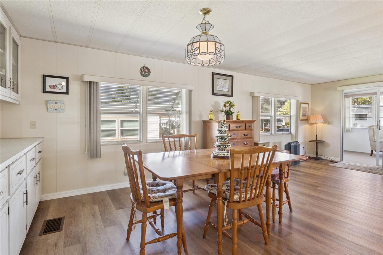 HAWTHORNE AT LEESBURG A COOPERATIVE UNIT - Residential