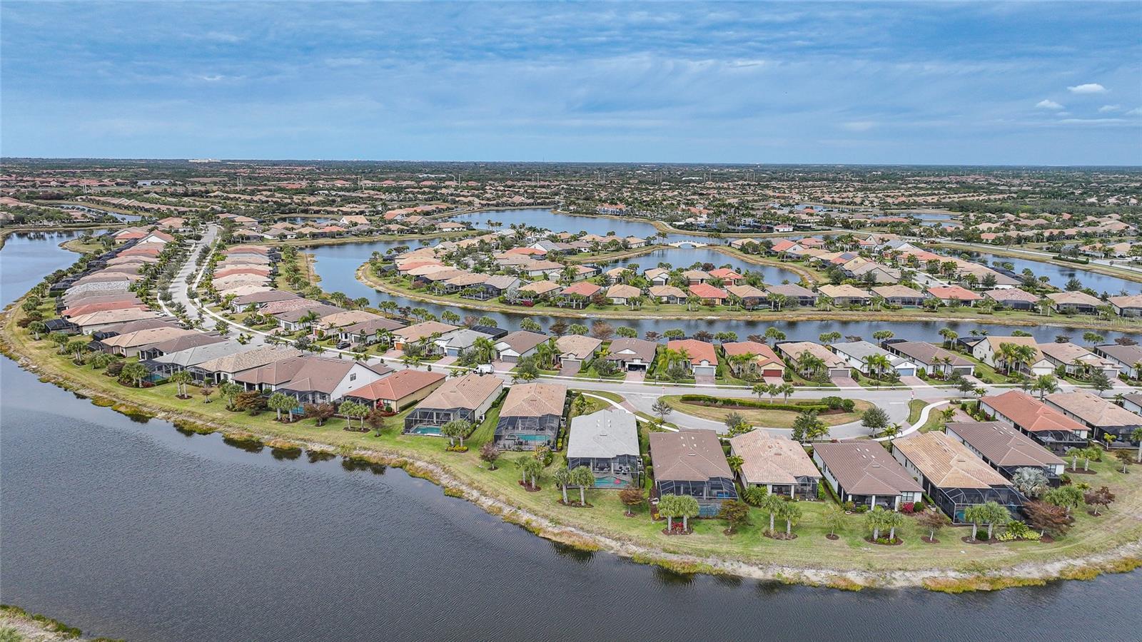 ISLANDWALK/THE WEST VLGS PH 5 - Residential