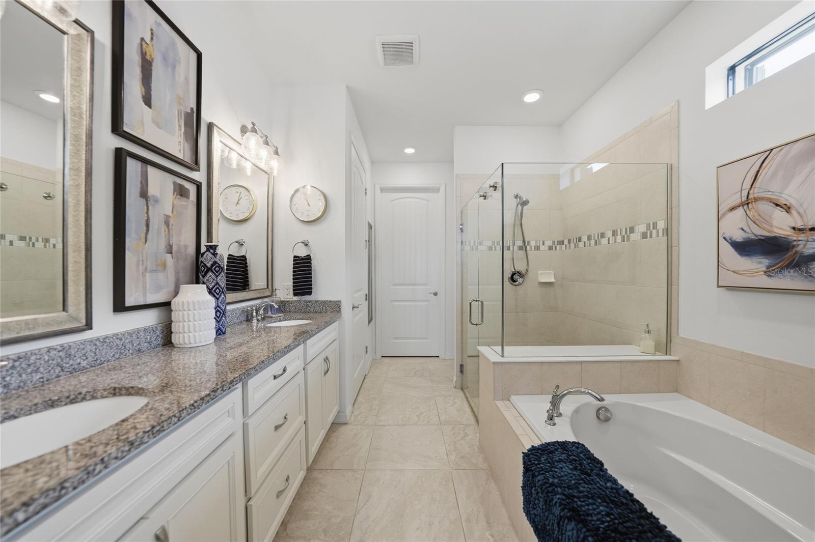 ISLANDWALK/THE WEST VLGS PH 5 - Residential