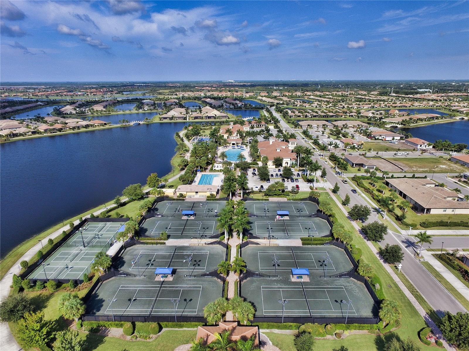 ISLANDWALK/THE WEST VLGS PH 5 - Residential