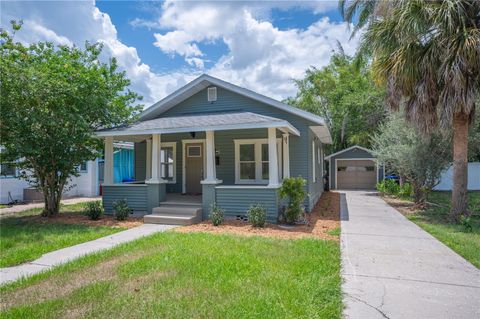 Photo of 1015 Lexington Street, Lakeland, FL 33801 (MLS # L4962393)