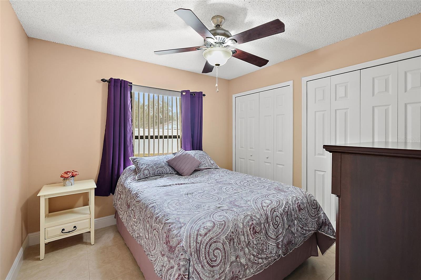 OAKS AT MILL RUN - Residential