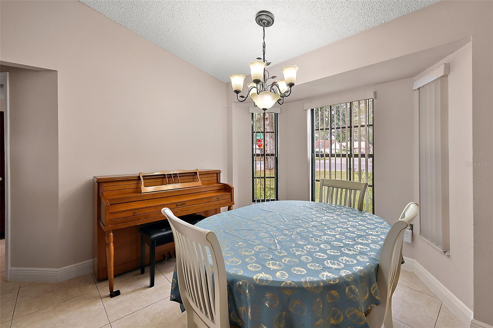 OAKS AT MILL RUN - Residential