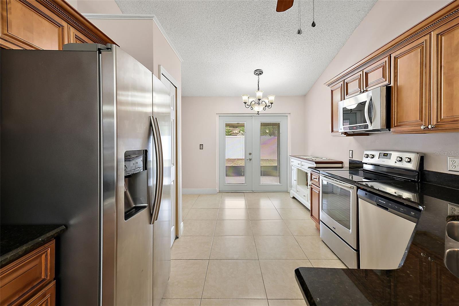 OAKS AT MILL RUN - Residential