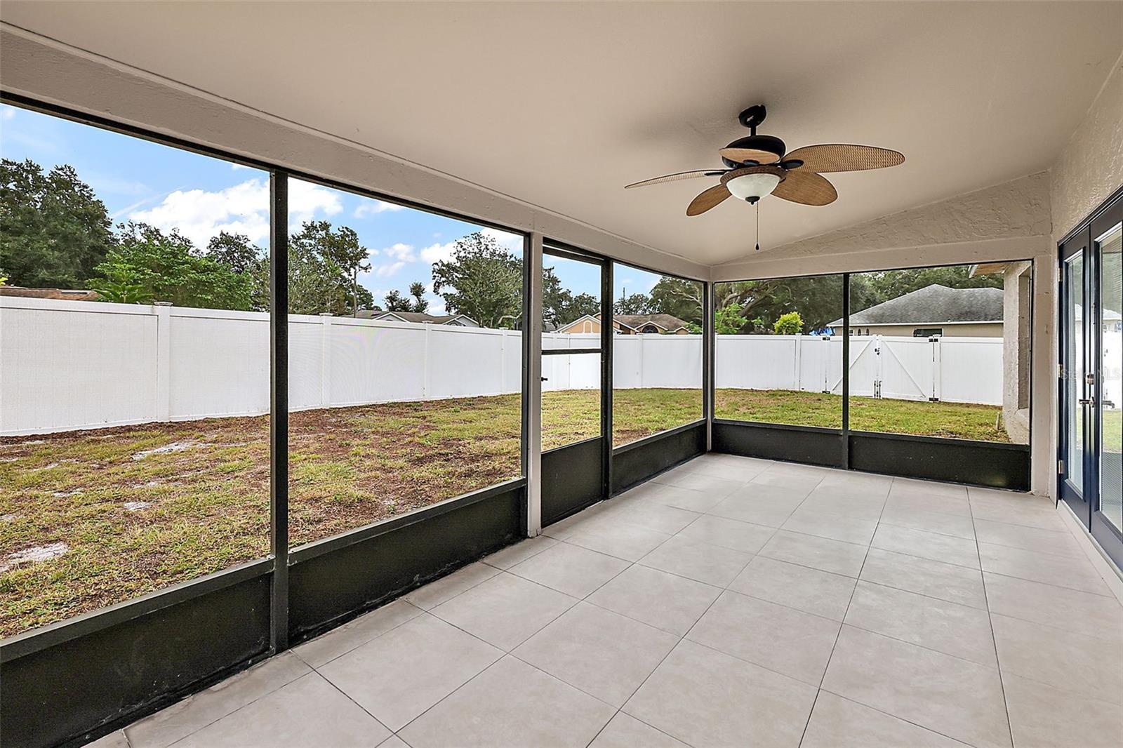 OAKS AT MILL RUN - Residential