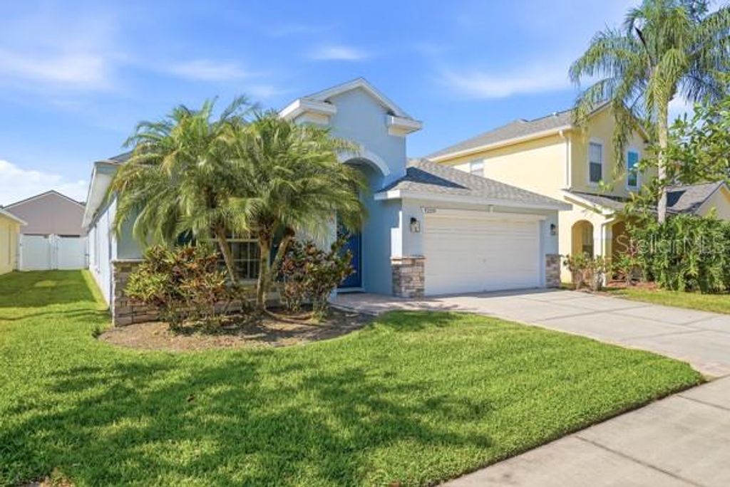 Photo of 12219 Bishopsford Drive, Tampa, FL 33626 (MLS # TB8498118)