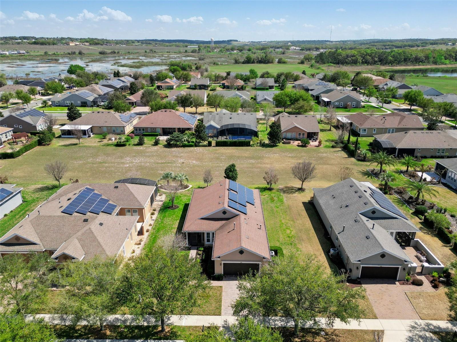 CASCADES/GROVELAND PH 2 - Residential