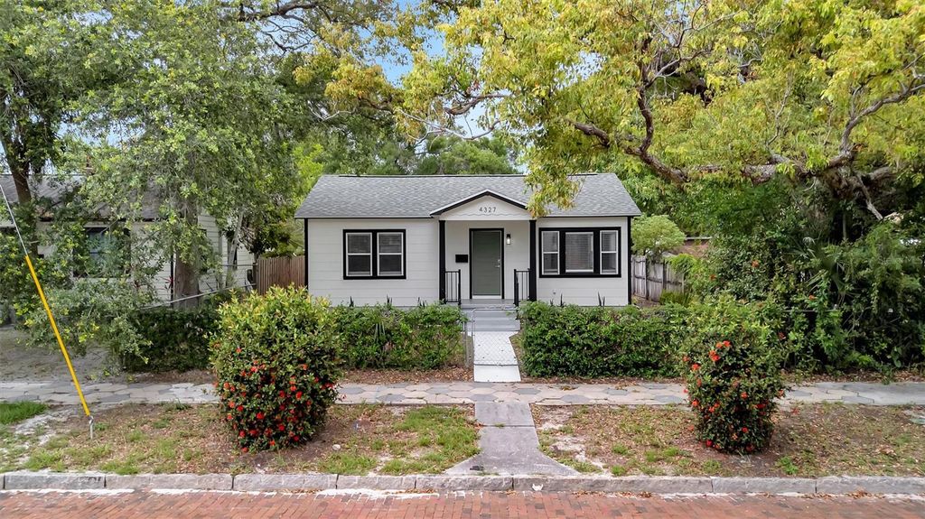 Photo of 4327 3rd Avenue S, St Petersburg, FL 33711 (MLS # TB8521234)