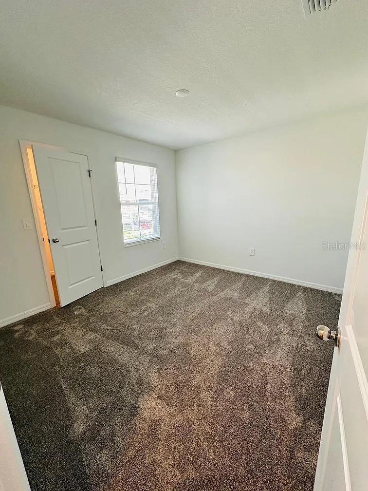 PEACE CREEK RESERVE 40S - Residential Lease