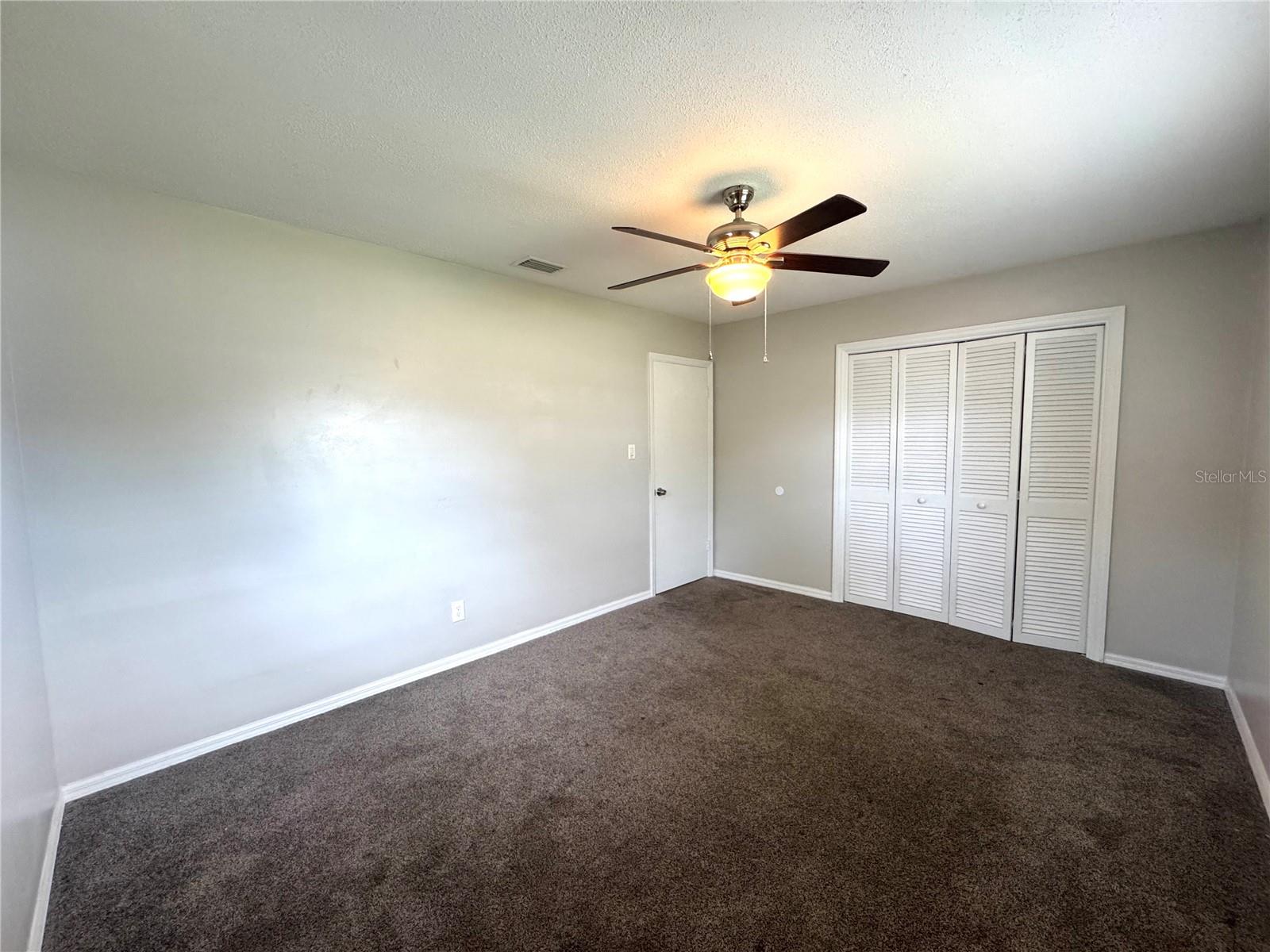 DOVER ESTATES - Residential Lease