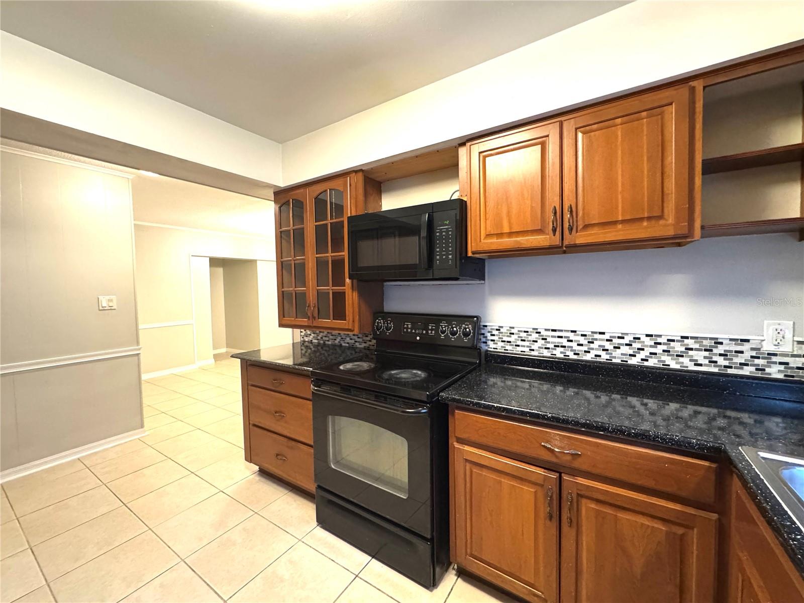 DOVER ESTATES - Residential Lease