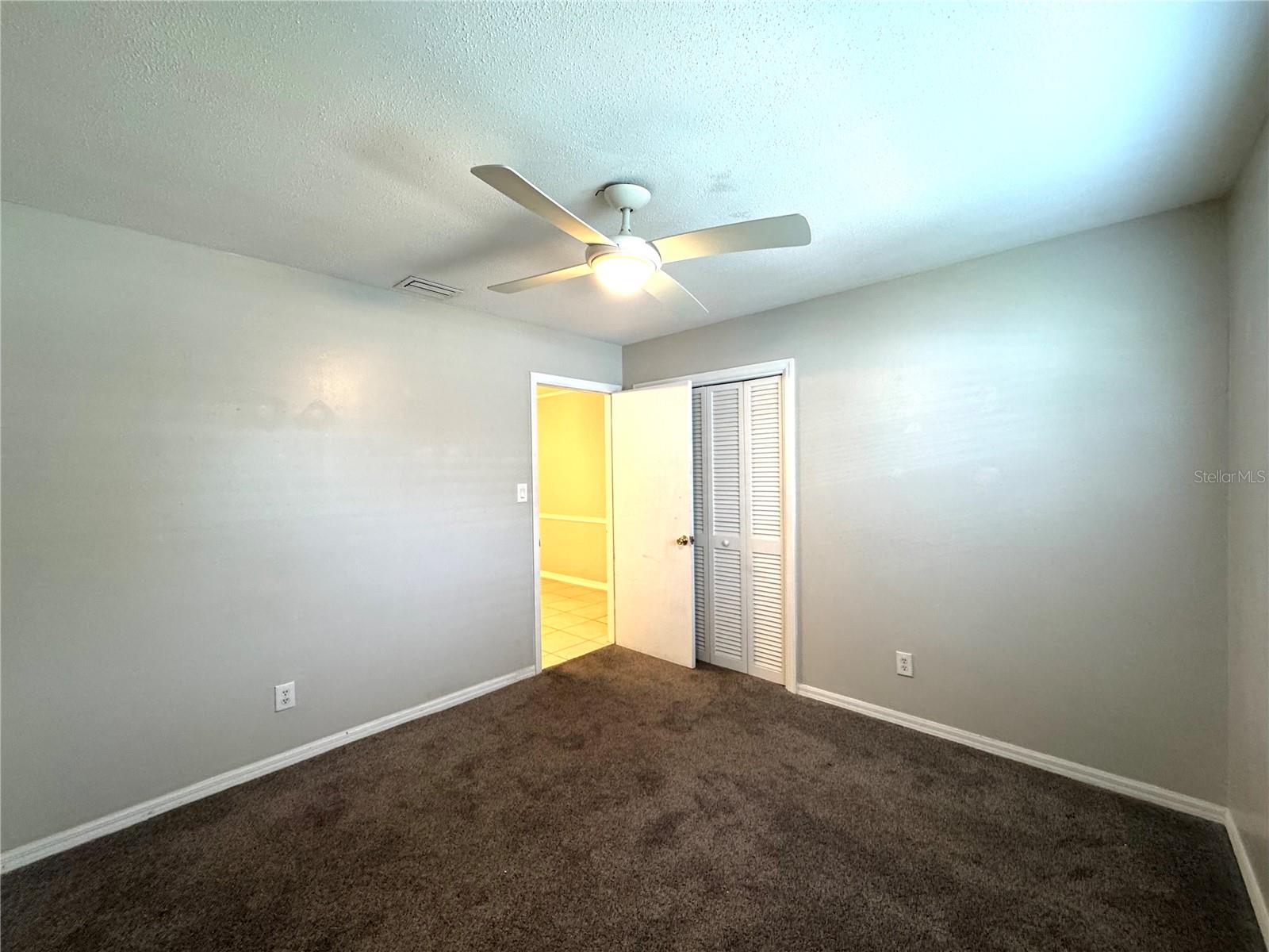 DOVER ESTATES - Residential Lease