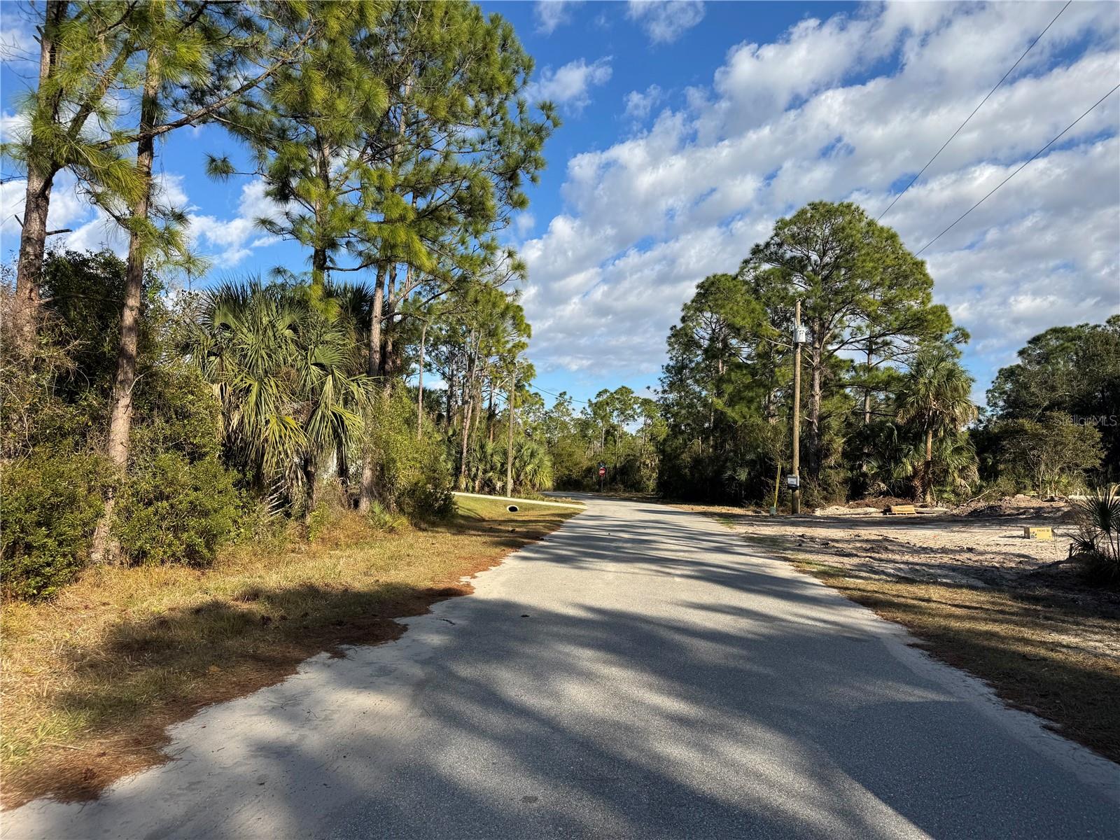 PORT CHARLOTTE SUB 28 - Land