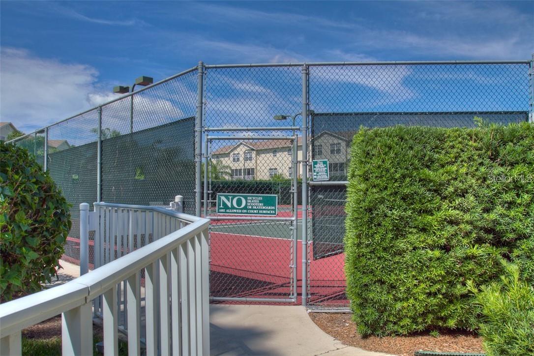 PINESTONE AT PALMER RANCH - Residential Lease