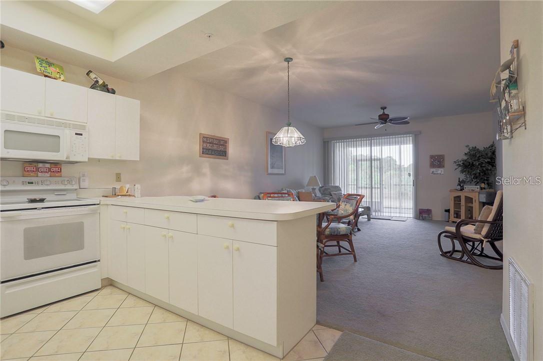 PINESTONE AT PALMER RANCH - Residential Lease