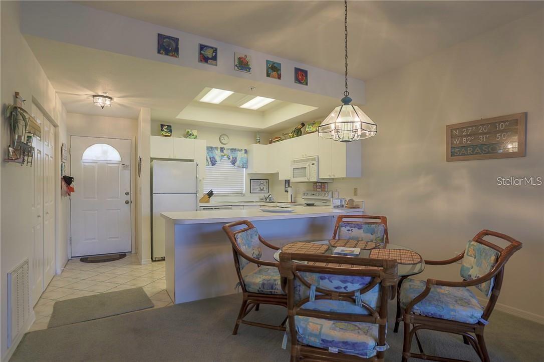 PINESTONE AT PALMER RANCH - Residential Lease