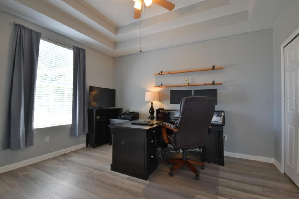 Photo of 8121 Snowy Egret Pl, Bradenton, FL 34202 (MLS # A4650678)