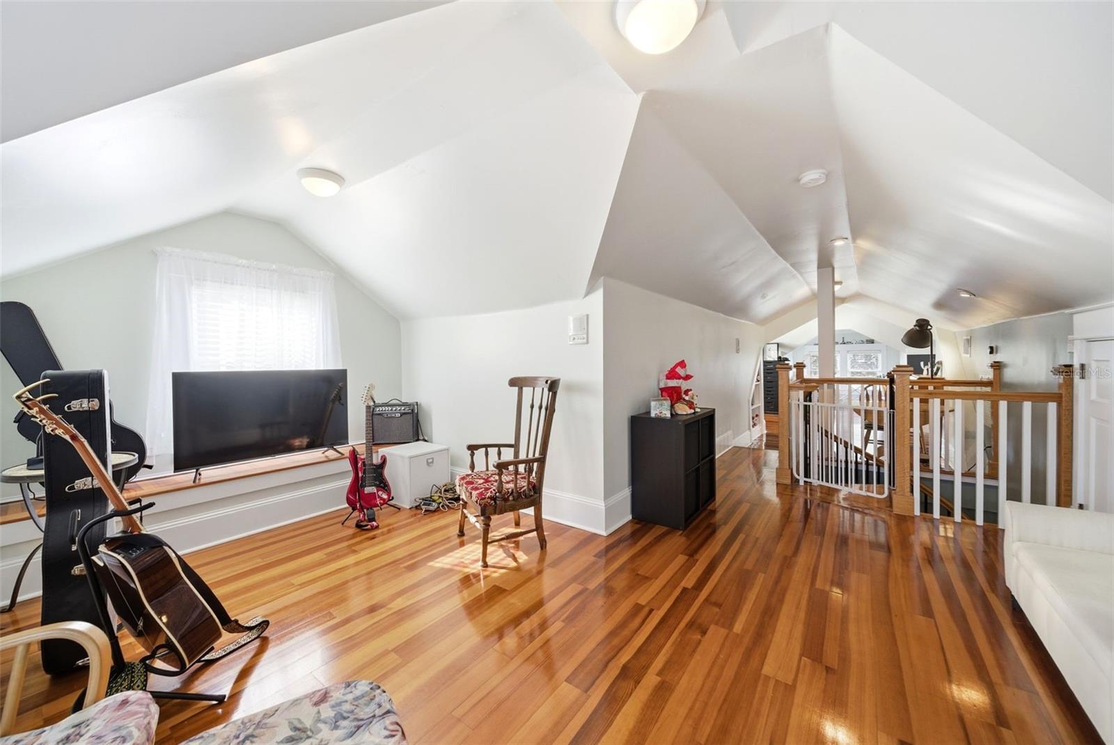 EOLA ROSE ANNEX - Residential