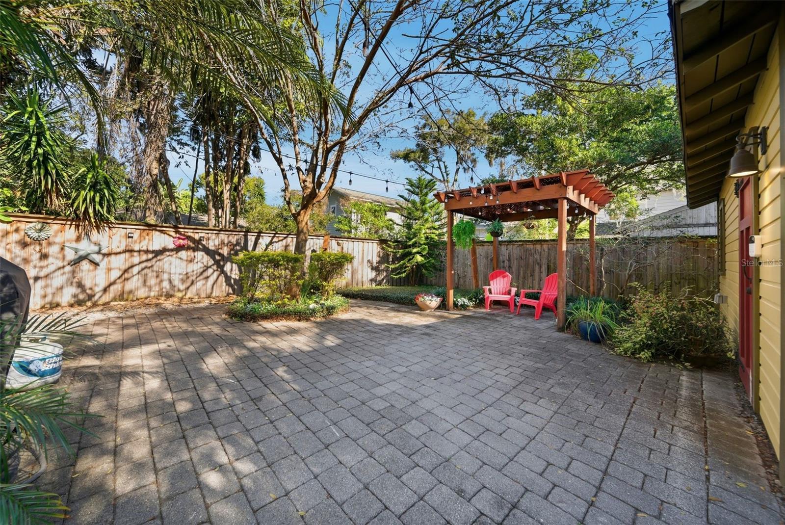 EOLA ROSE ANNEX - Residential