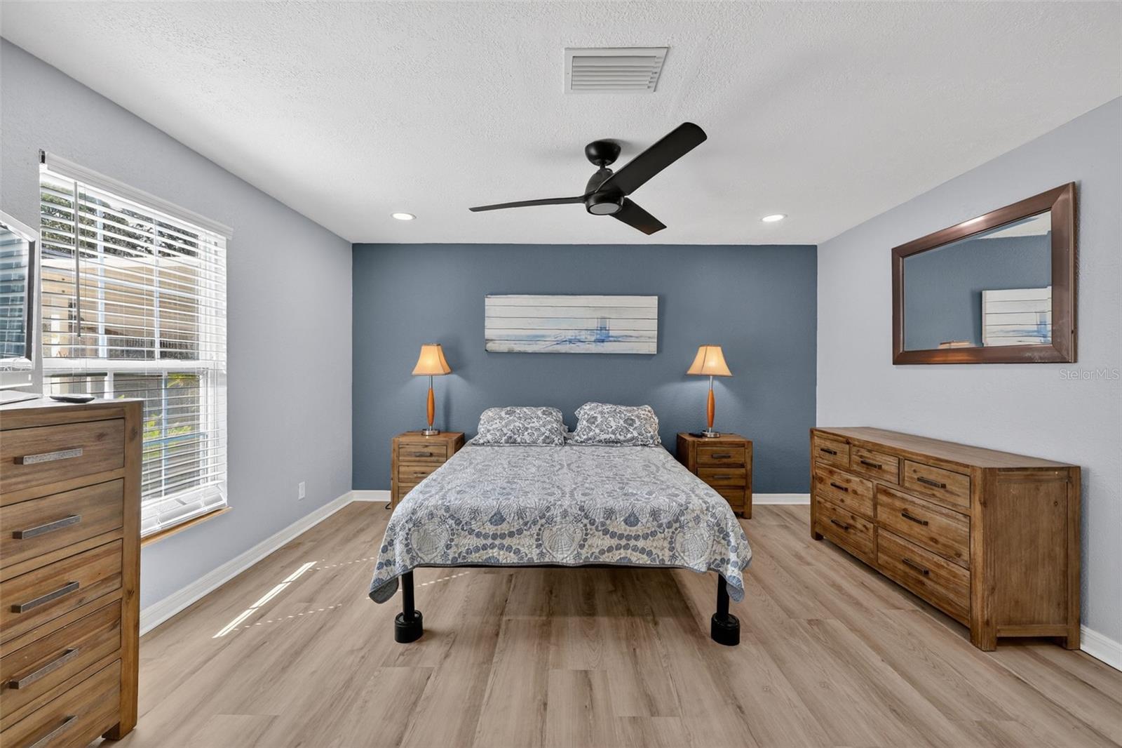 ELLIOTT & HARRISON SUB - Residential