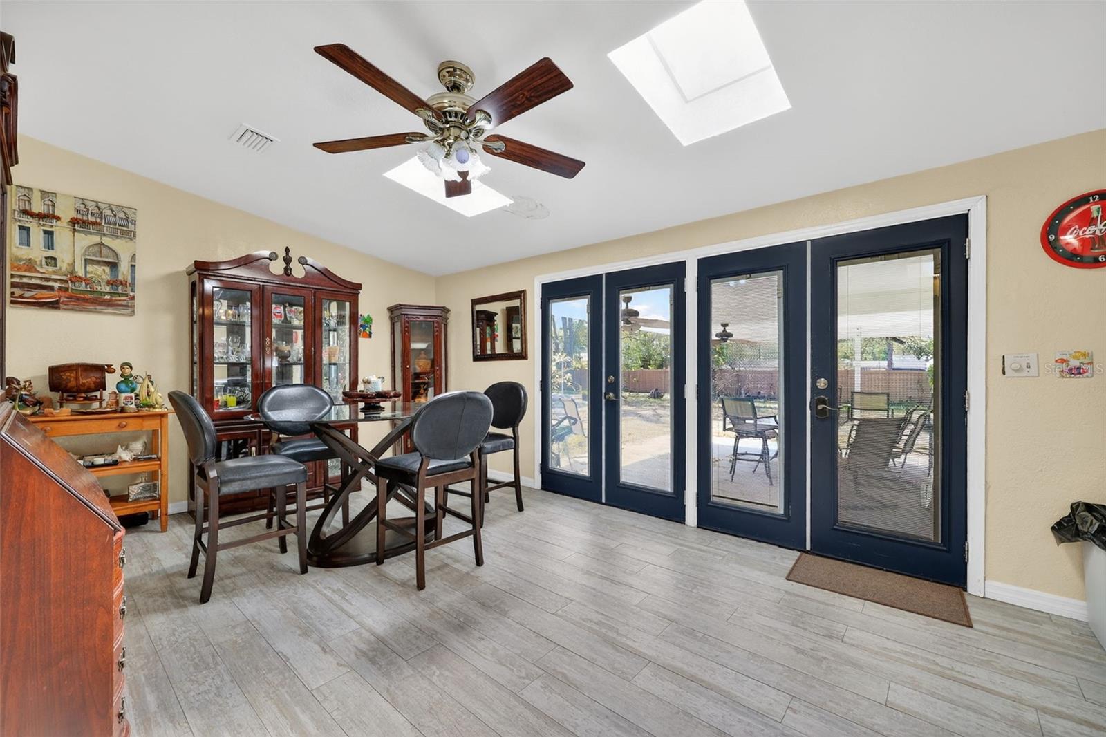 ELLIOTT & HARRISON SUB - Residential