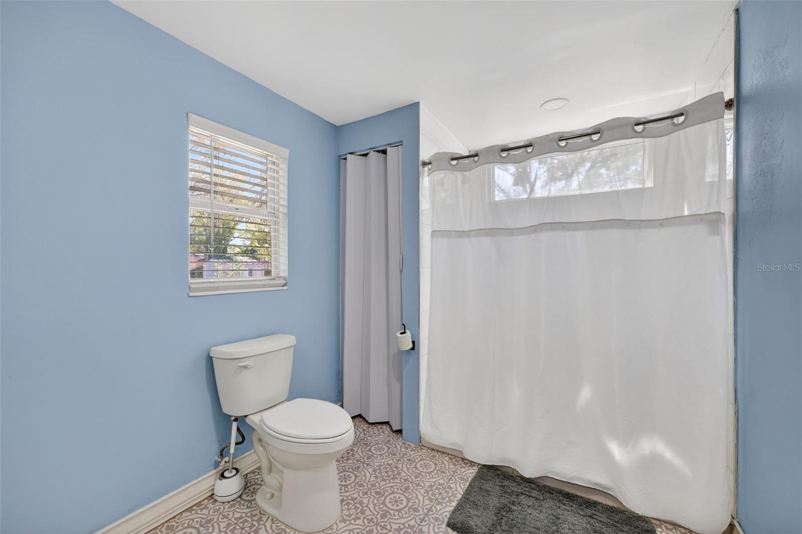 ELLIOTT & HARRISON SUB - Residential