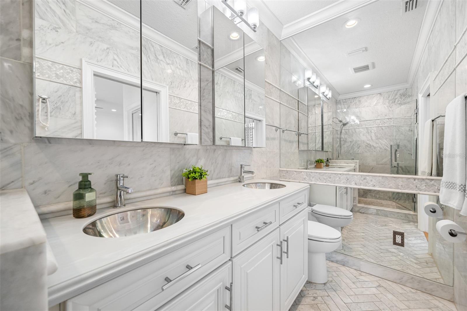 7TH AVE NORTH CONDO - Residential