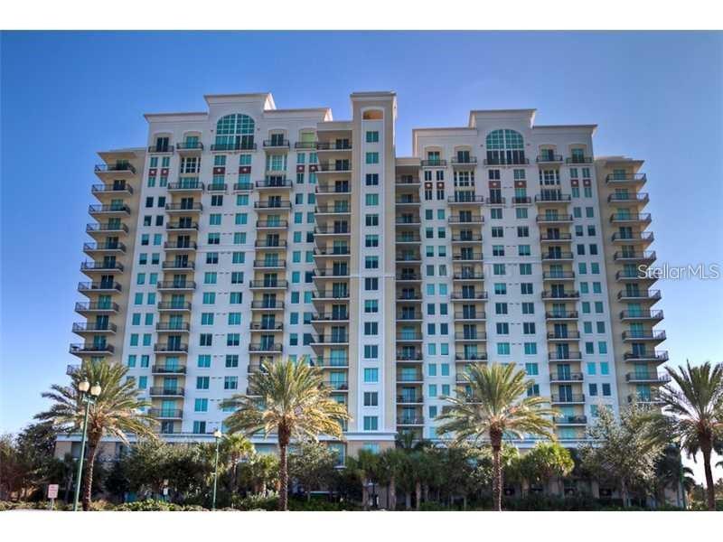 ALINARI 2 bedroom, 2 bath turnkey furnished unit, split floor plan. Just a few blocks from DOWNTOWN SARASOTA, walk to the arts, partial Bay views. Amenities include heated pool, spa, fitness center, billiards and club room, theater room and security. Enjoy all that downtown has to offer, with plenty of shopping, dining and cultural venues. Available 1/03/2024 from January to March at $6500 a month + tax. A three month minimum is required. SORRY NO PETS, AND NO SMOKING ON THE BALCONY OR INSIDE THE UNIT