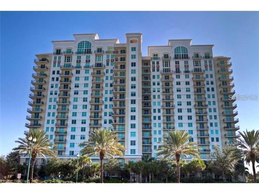 ALINARI 2 bedroom, 2 bath turnkey furnished unit, split floor plan. Just a few blocks from DOWNTOWN SARASOTA, walk to the arts, partial Bay views. Amenities include heated pool, spa, fitness center, billiards and club room, theater room and security. Enjoy all that downtown has to offer, with plenty of shopping, dining and cultural venues. Available 1/03/2024 from January to March at $6500 a month + tax. A three month minimum is required. SORRY NO PETS, AND NO SMOKING ON THE BALCONY OR INSIDE THE UNIT