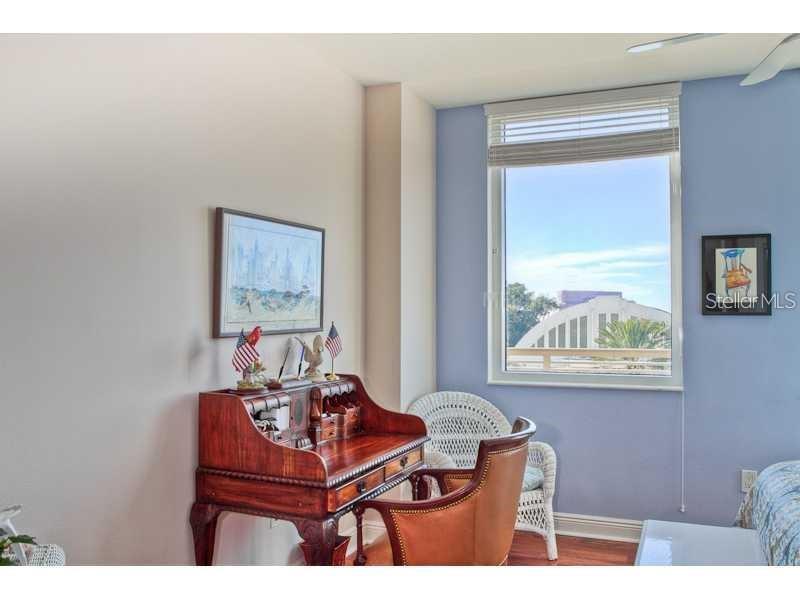 ALINARI - Residential Lease