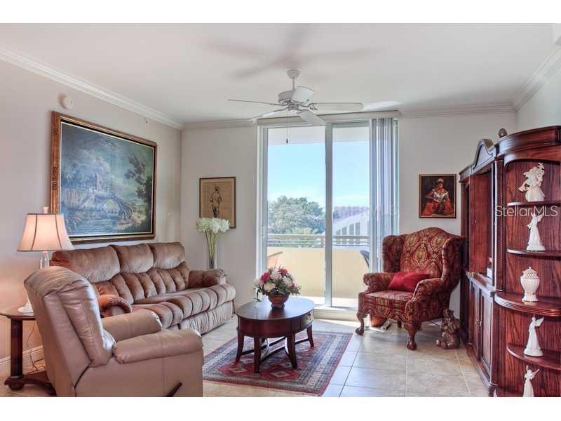 ALINARI - Residential Lease