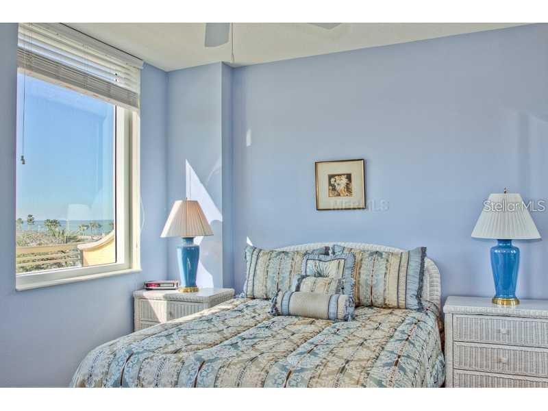 ALINARI - Residential Lease