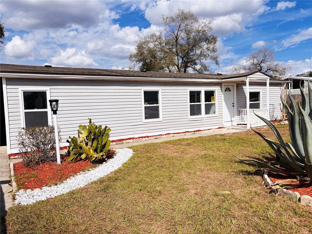 Photo of 6623 SW 84th Street, Ocala, FL 34476 (MLS # O6410515)
