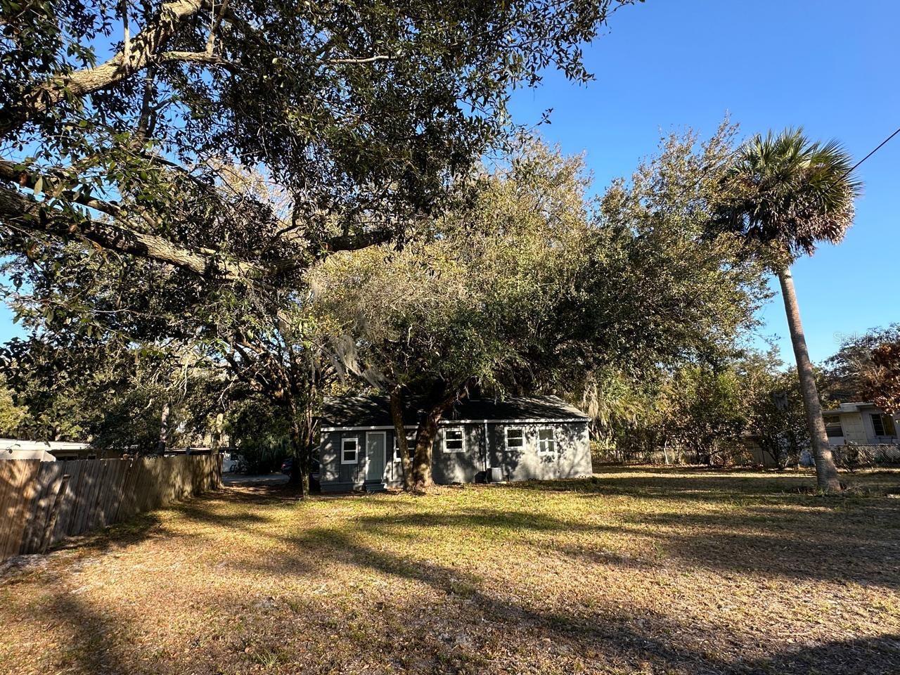 WYNNEWOOD - Residential