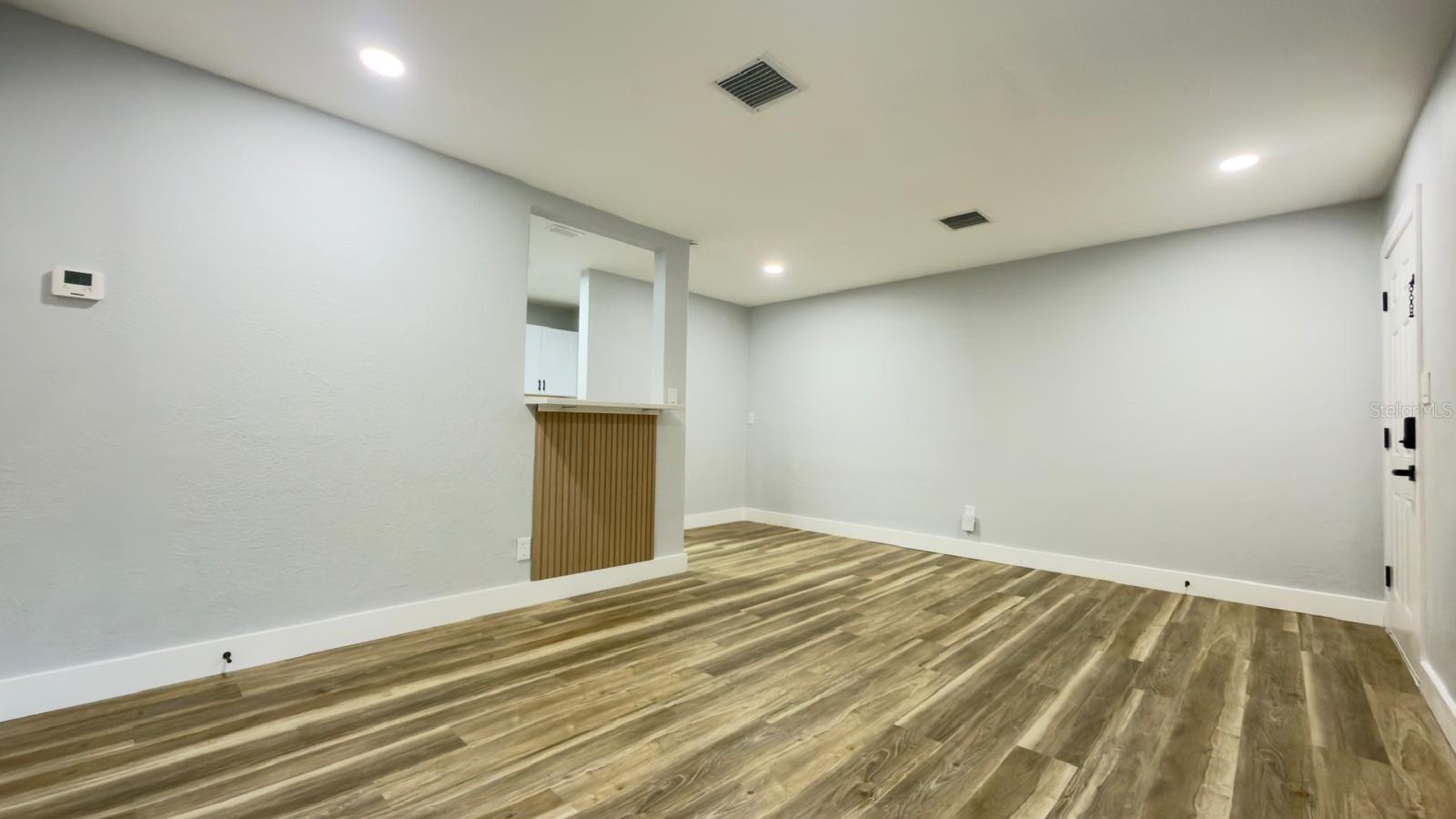 WYNNEWOOD - Residential