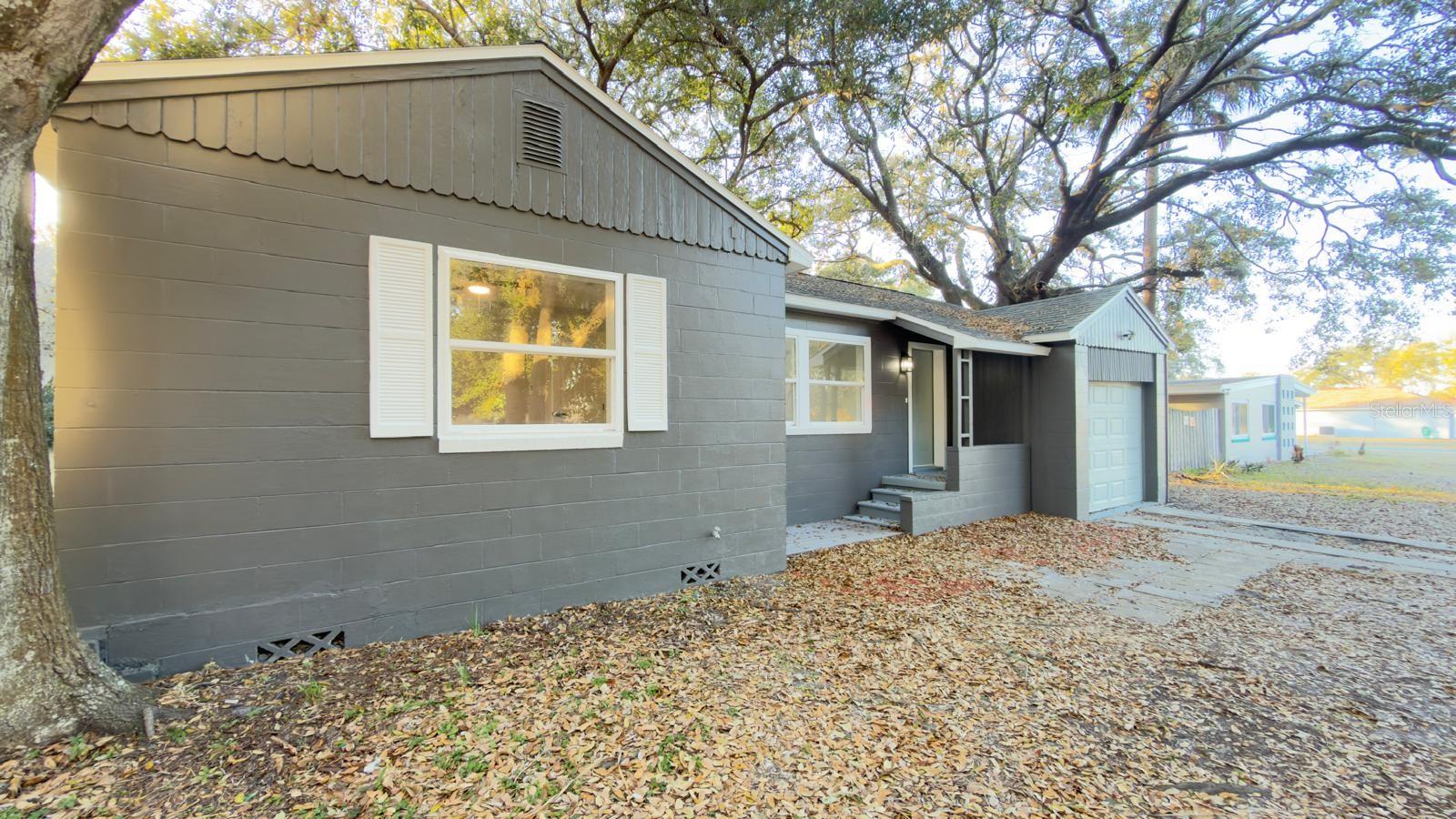 WYNNEWOOD - Residential