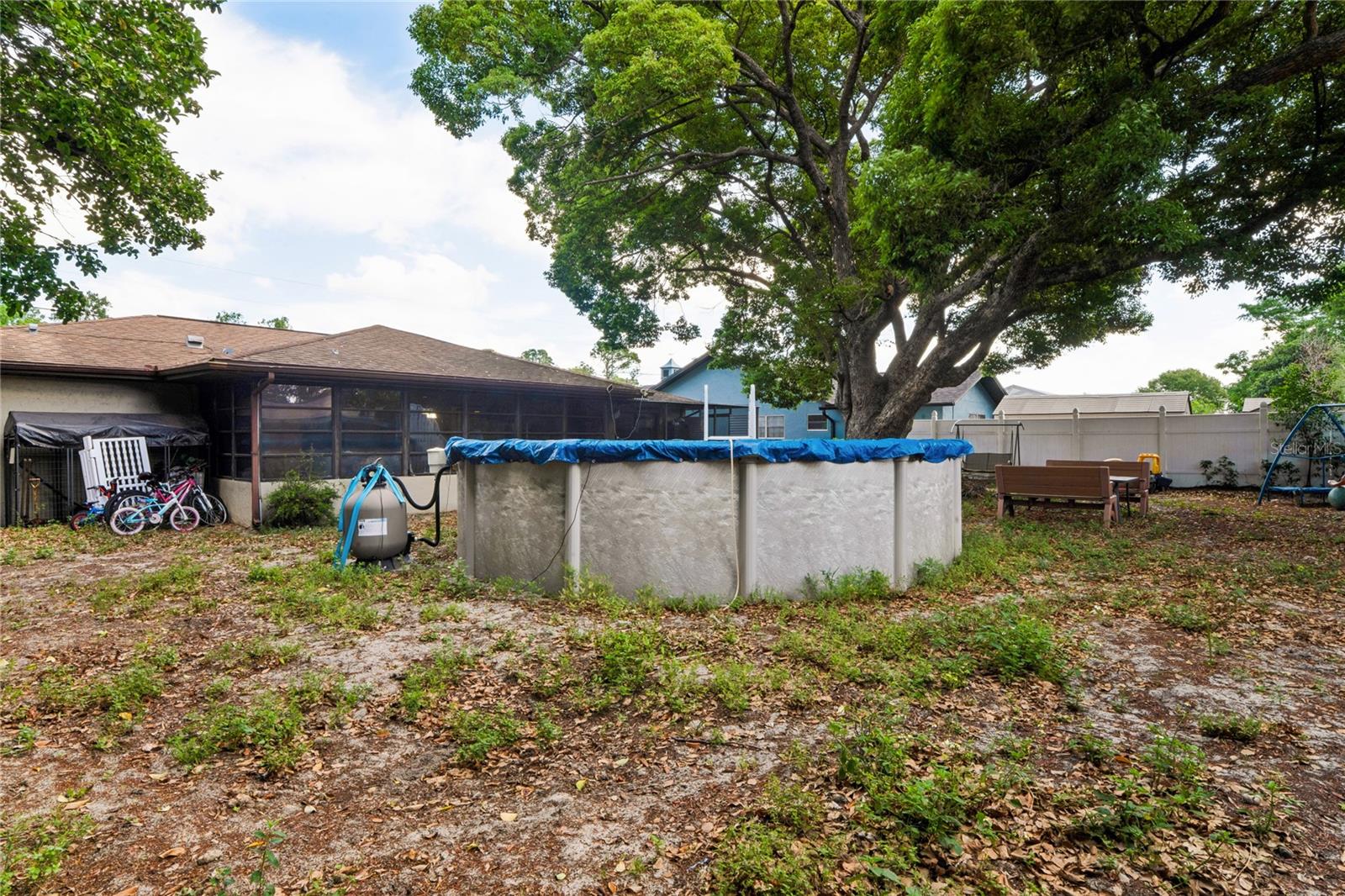 SPRING HILL - Residential