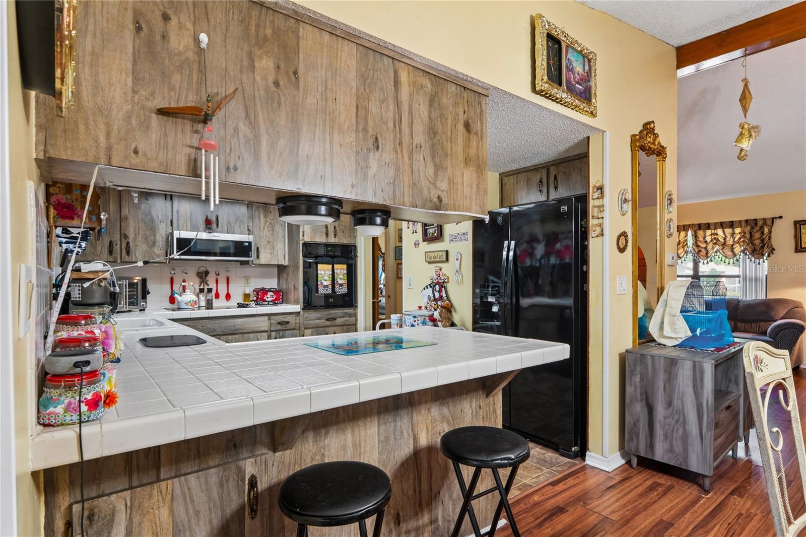 SPRING HILL - Residential