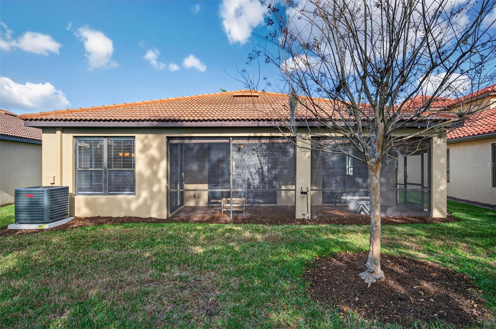 SOUTHSHORE FALLS PH 1 - Residential