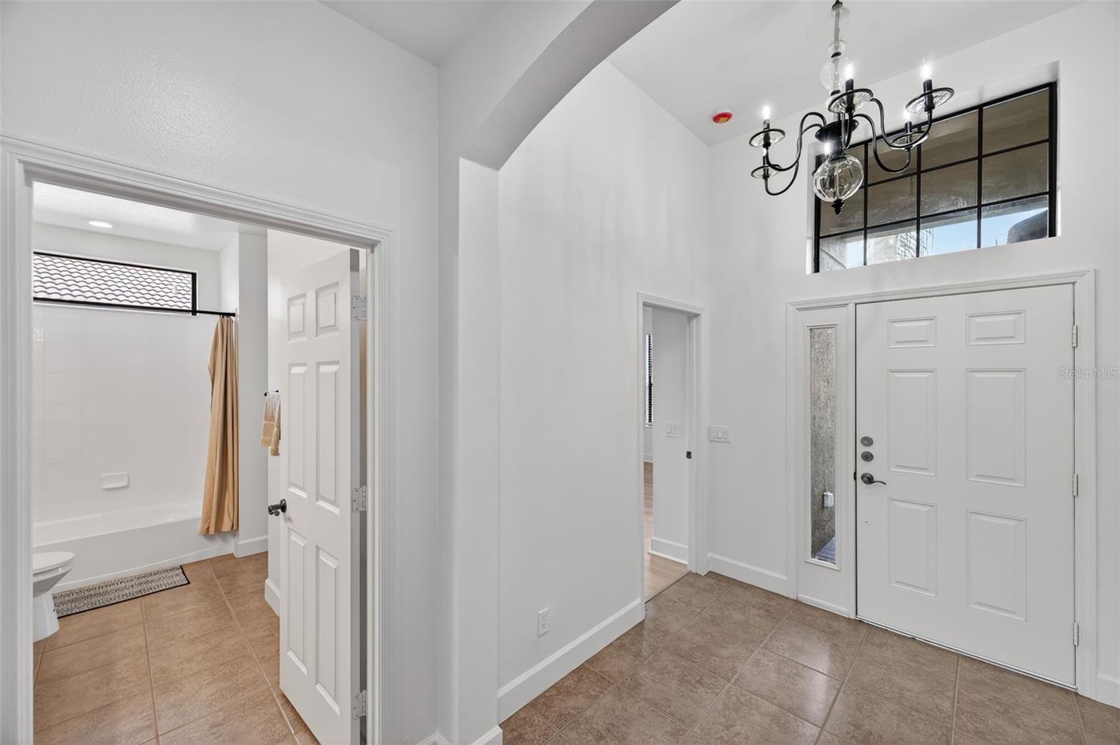 128 SILVER FALLS DRIVE, APOLLO BEACH, FL, 33572 4 128 SILVER FALLS DRIVE