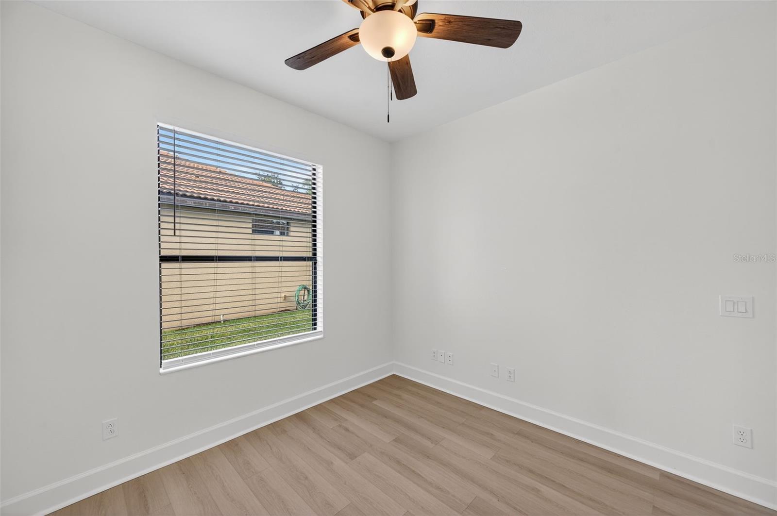 SOUTHSHORE FALLS PH 1 - Residential