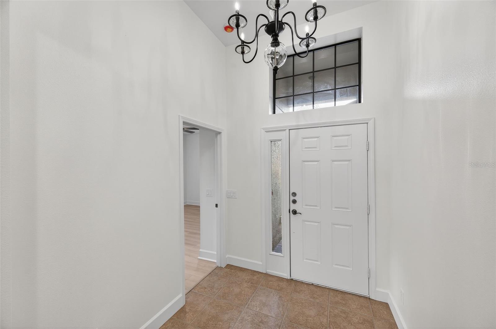 128 SILVER FALLS DRIVE, APOLLO BEACH, FL, 33572 3 128 SILVER FALLS DRIVE