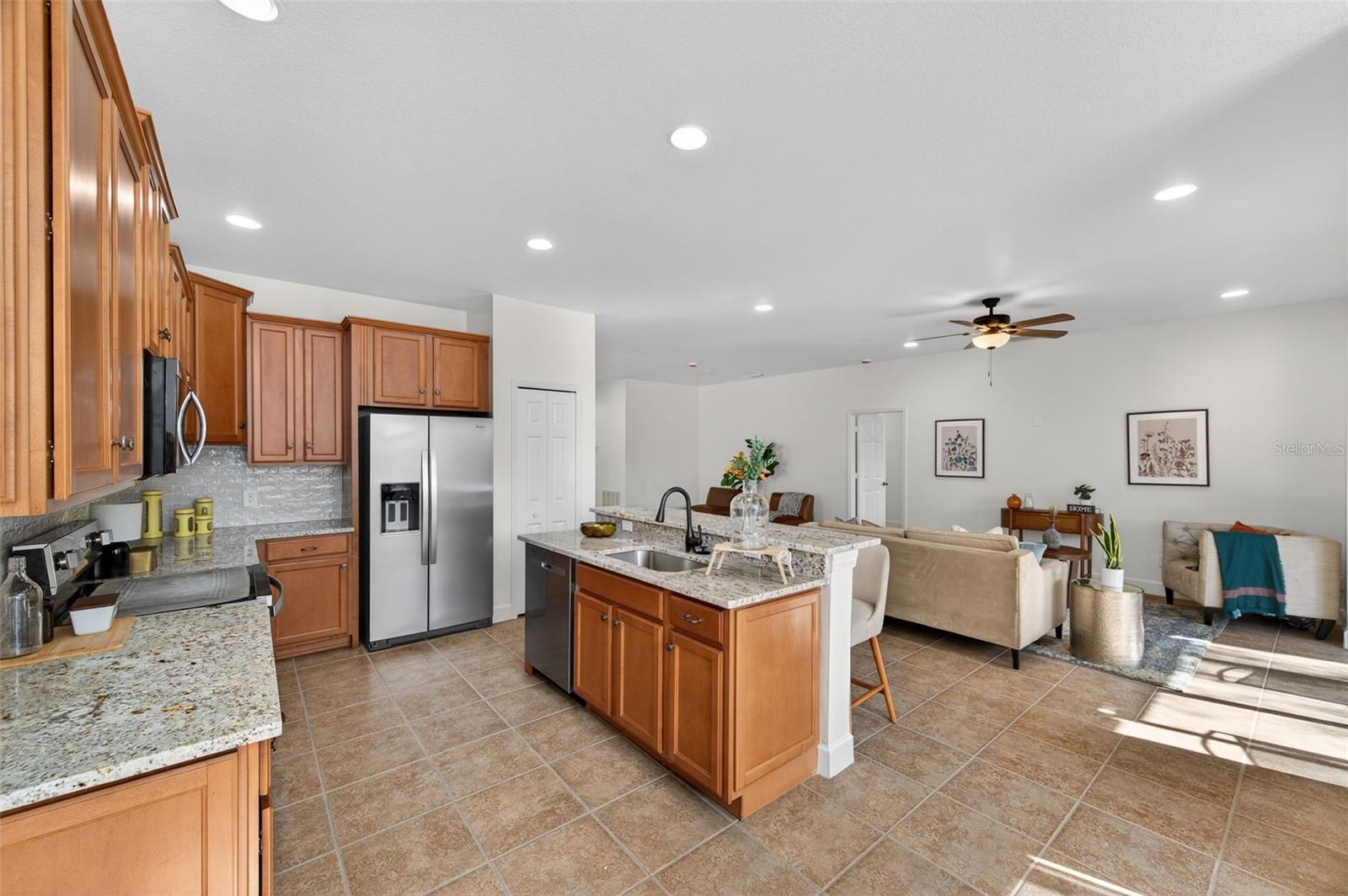 SOUTHSHORE FALLS PH 1 - Residential