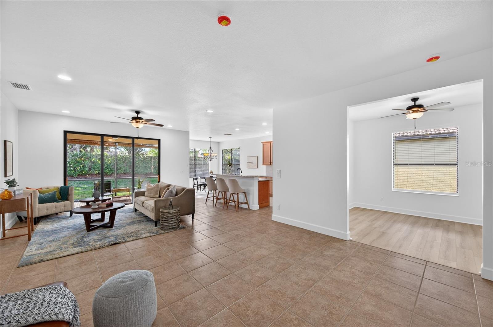 SOUTHSHORE FALLS PH 1 - Residential