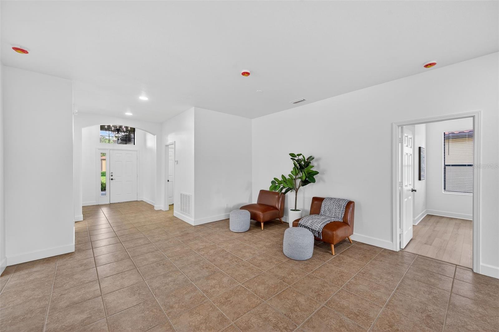 SOUTHSHORE FALLS PH 1 - Residential