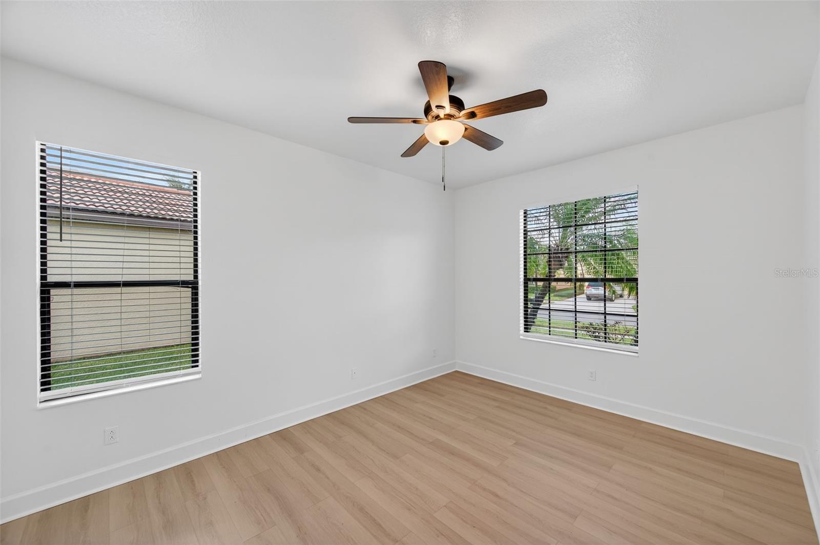 SOUTHSHORE FALLS PH 1 - Residential