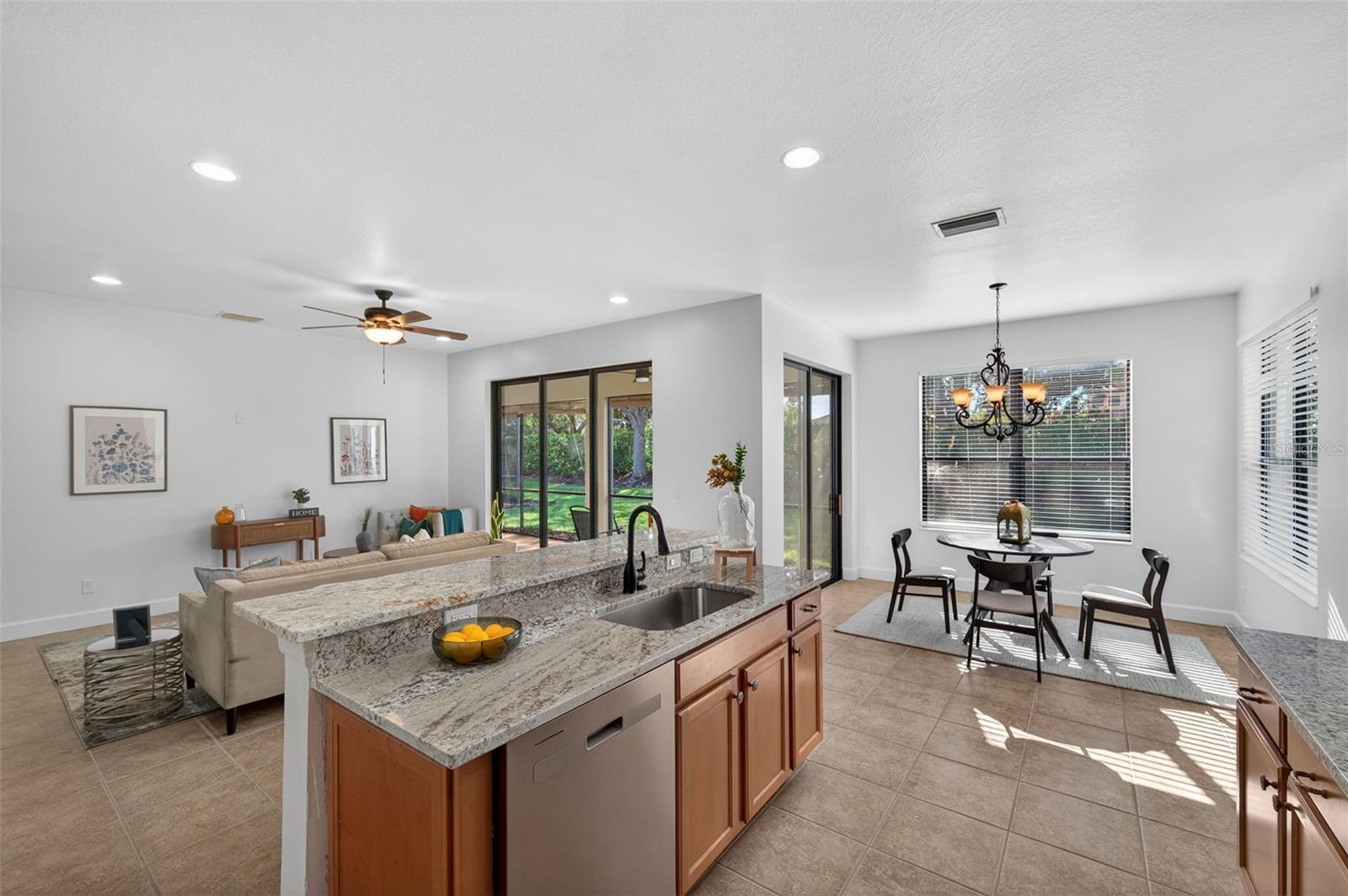 SOUTHSHORE FALLS PH 1 - Residential