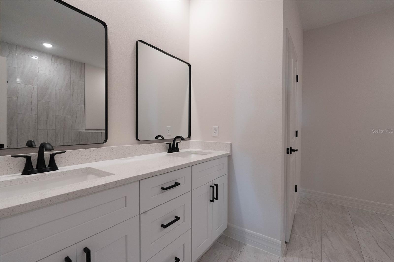 TAVARES BARKSDALES - Residential