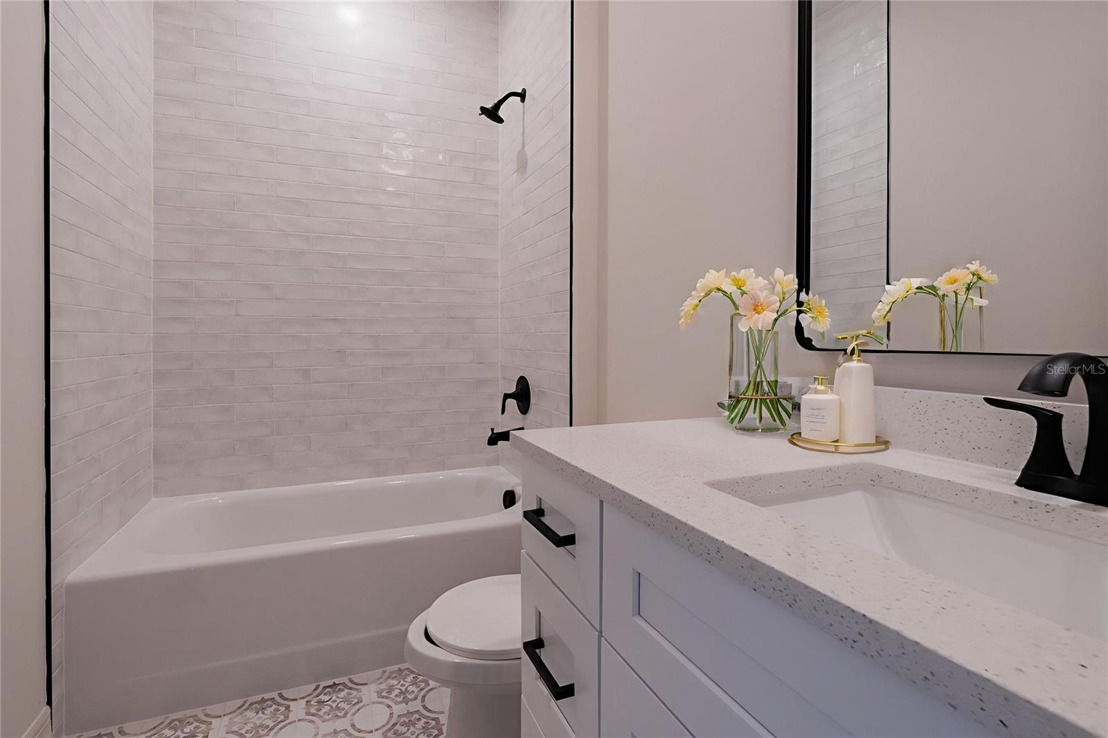 TAVARES BARKSDALES - Residential