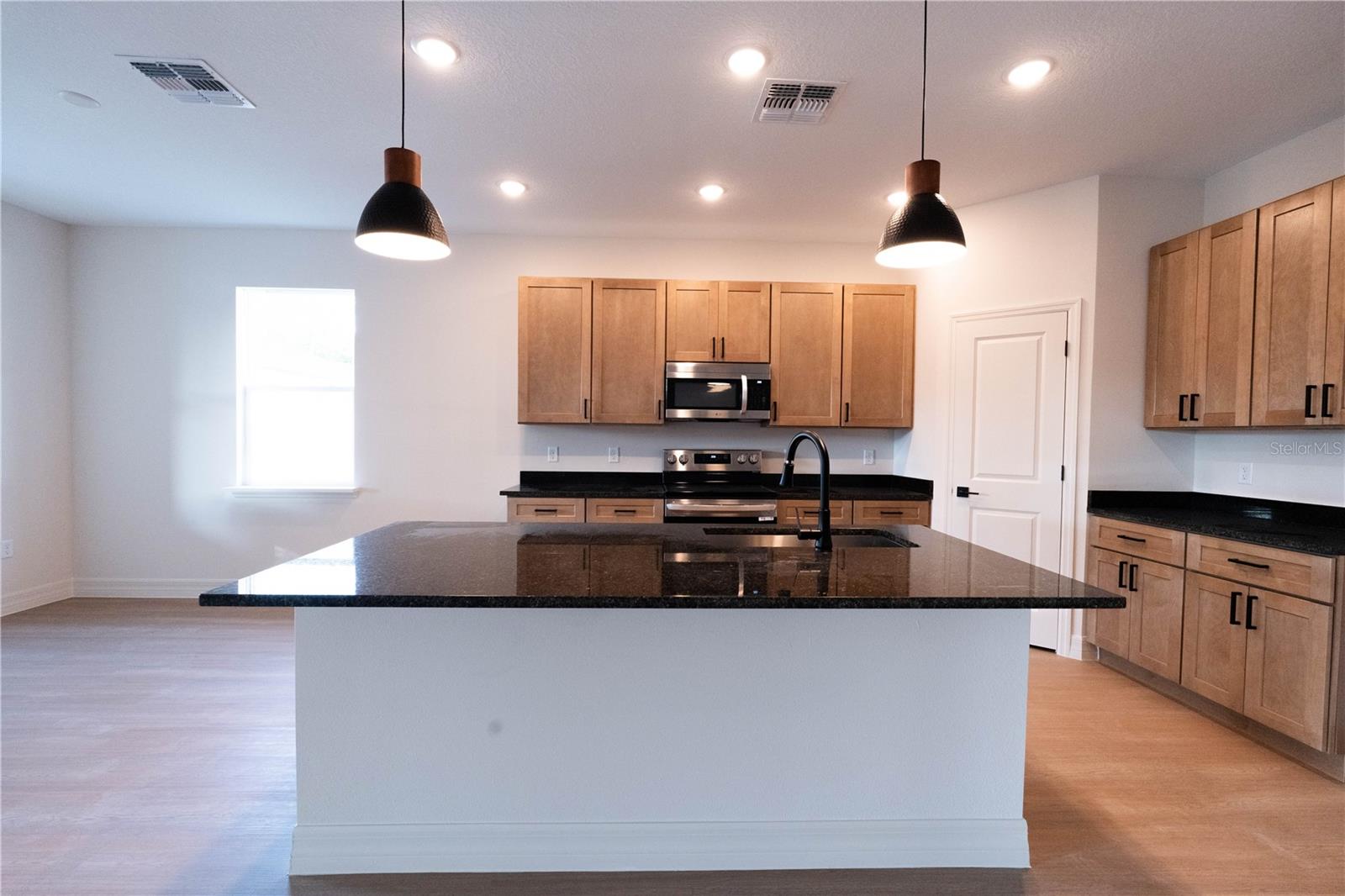 TAVARES BARKSDALES - Residential